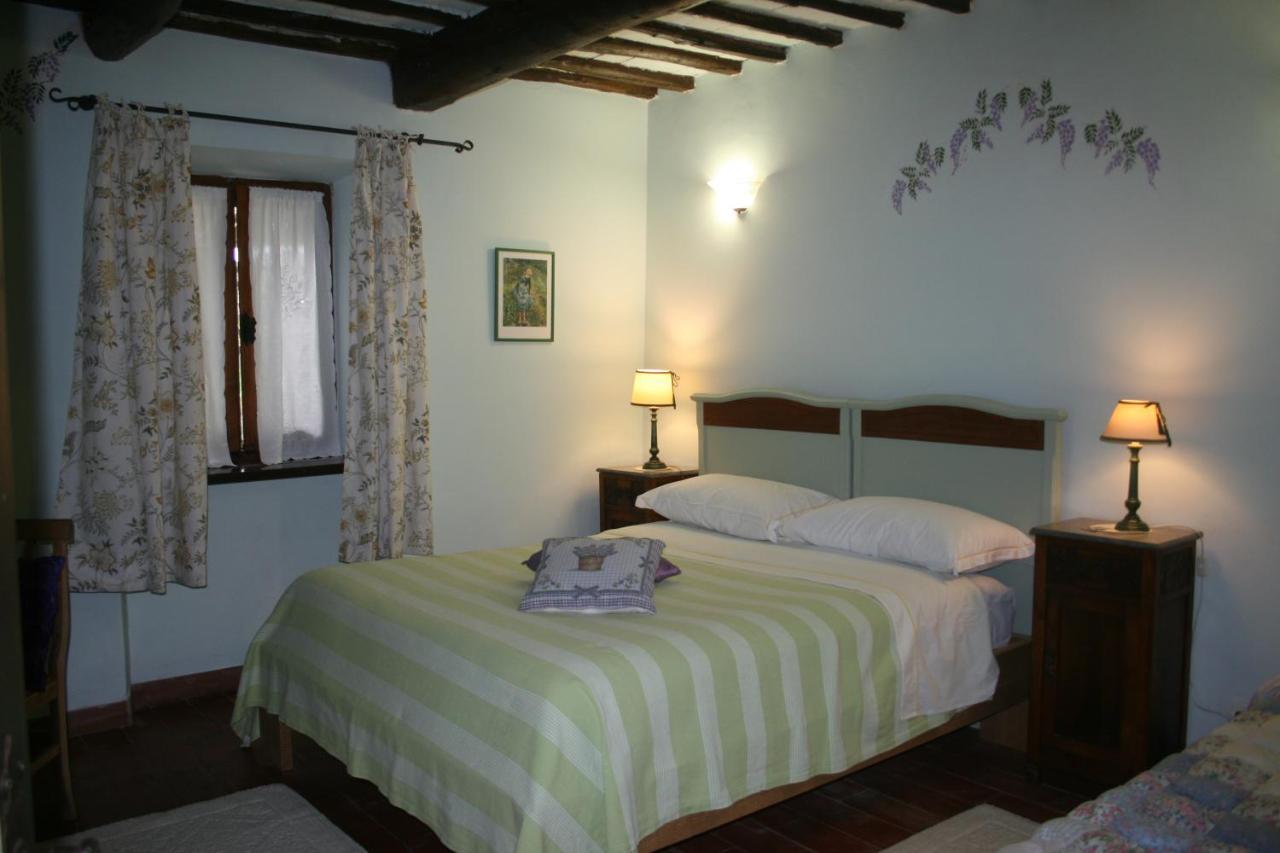 B & B I Melograni Porano Exterior foto